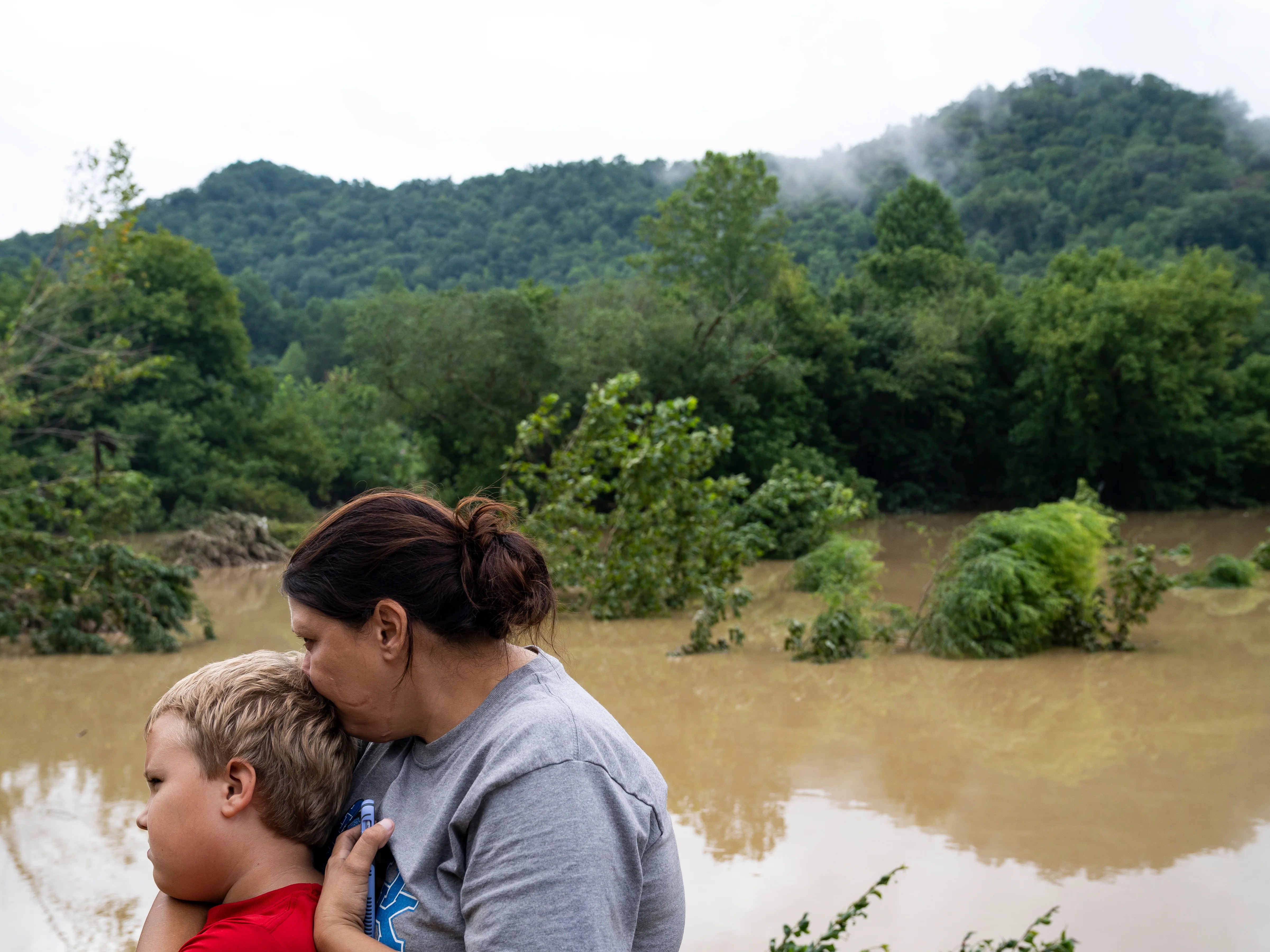 Death toll in Kentucky floods rises to 25, governor warns it will rise further