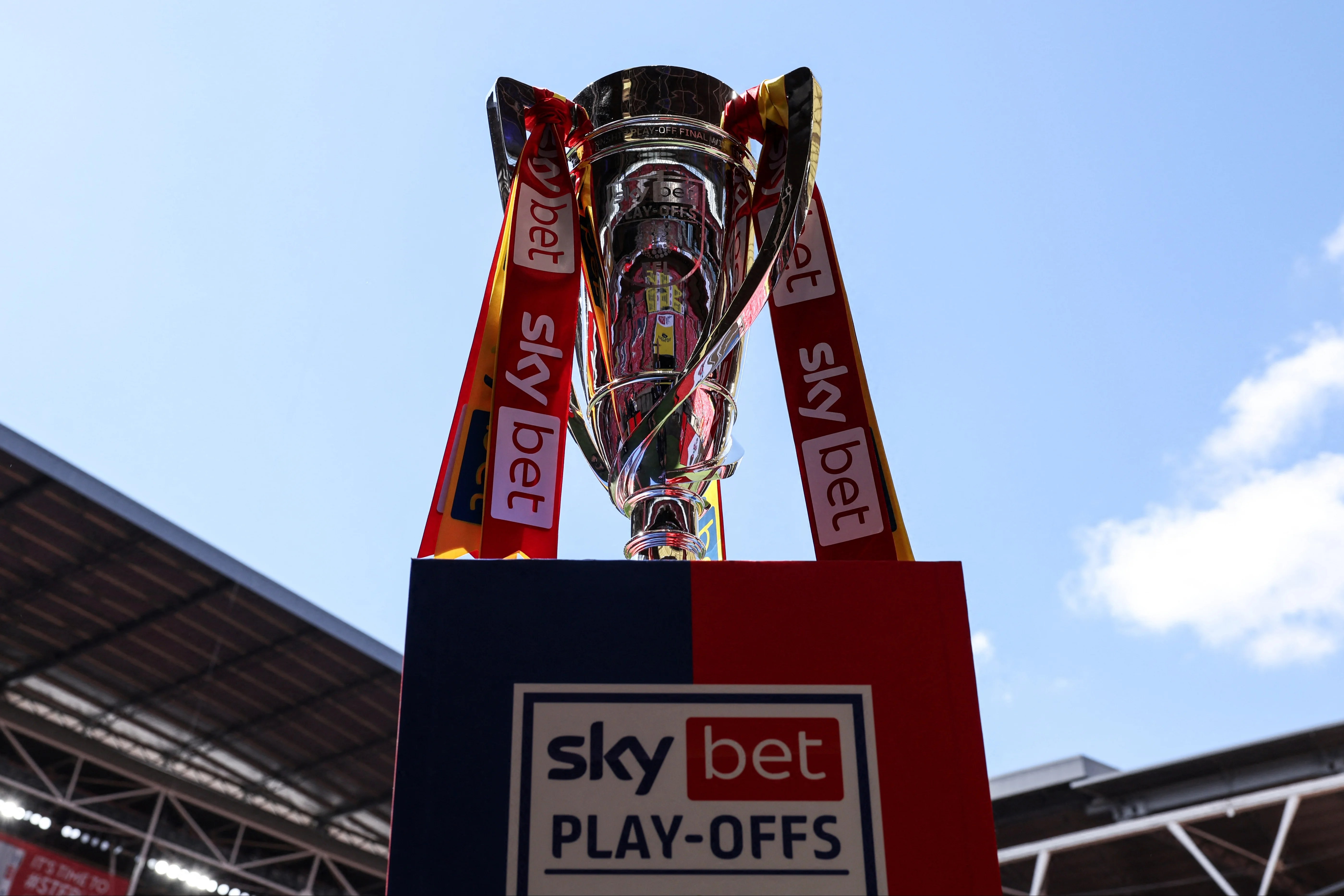 Championship play-off final LIVE: Leeds and Southampton battle for Premier League place at Wembley