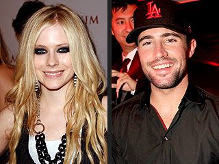 Avril Lavigne & Brody Jenner Turn Up The Heat In Vegas | People.com 240_x_320_jpg