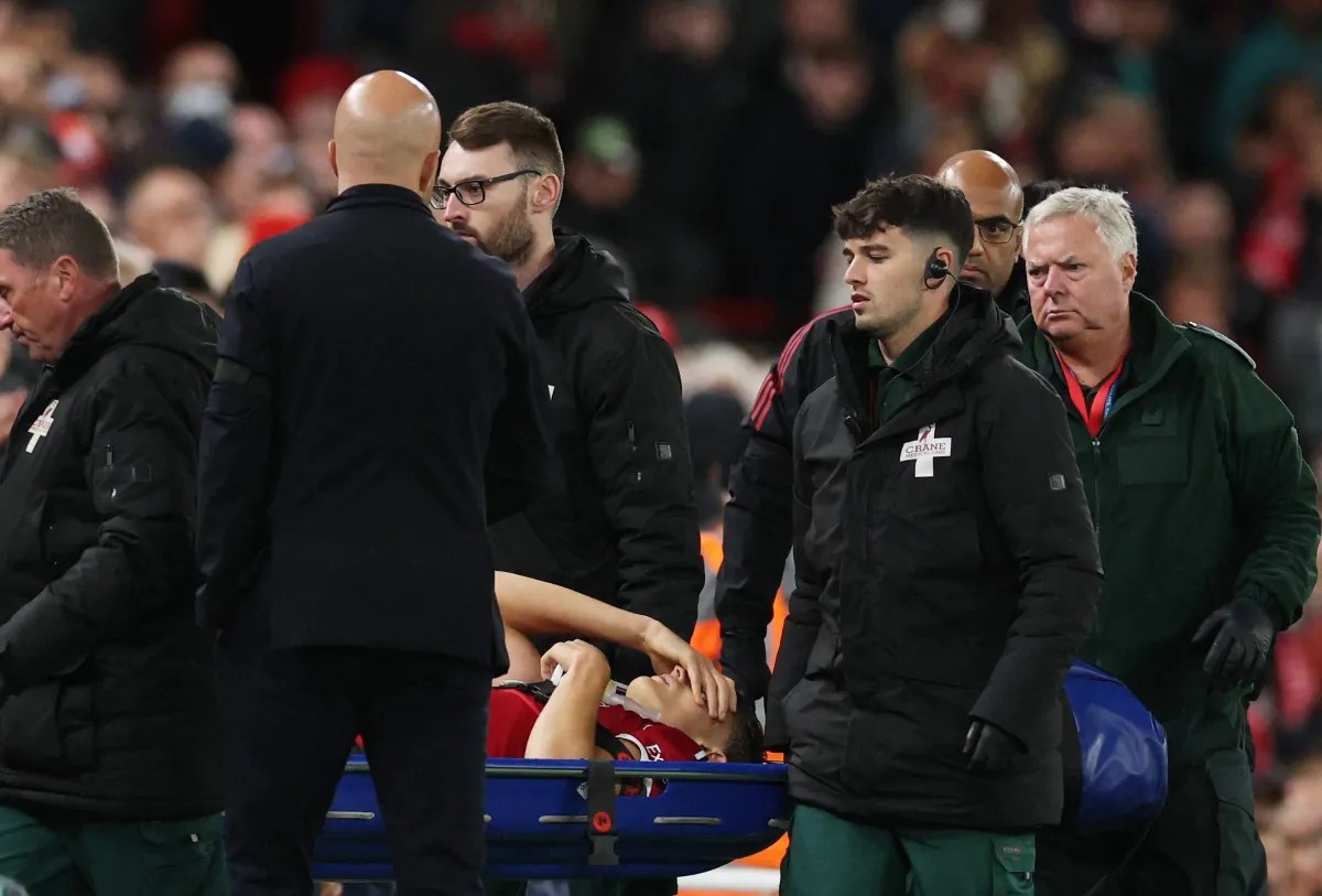 الإصابة تبعد مدافع ليفربول جيوفاني ليوني عن الملاعب عدة أشهر