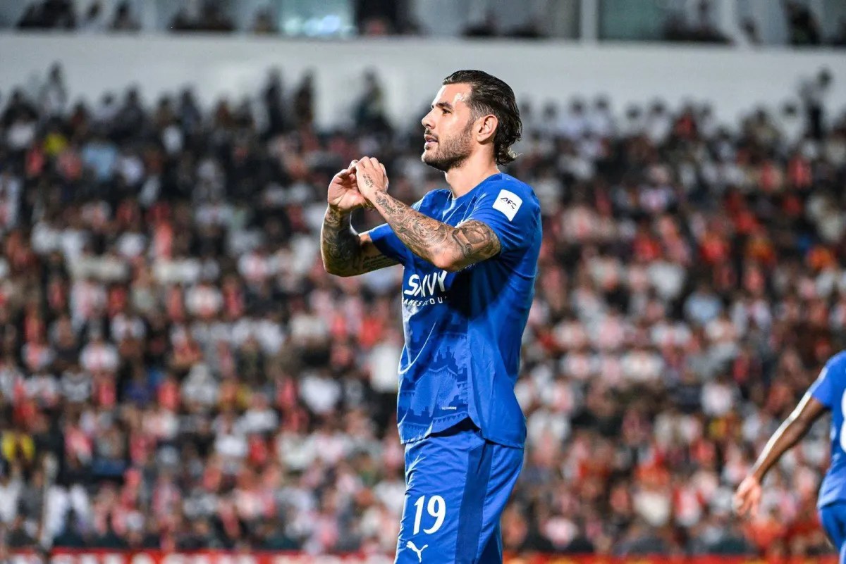 الهلال يهزم ناساف بثلاثية مثيرة… ويتصدر الهلال يهزم ناساف بثلاثية مثيرة… ويتصدر