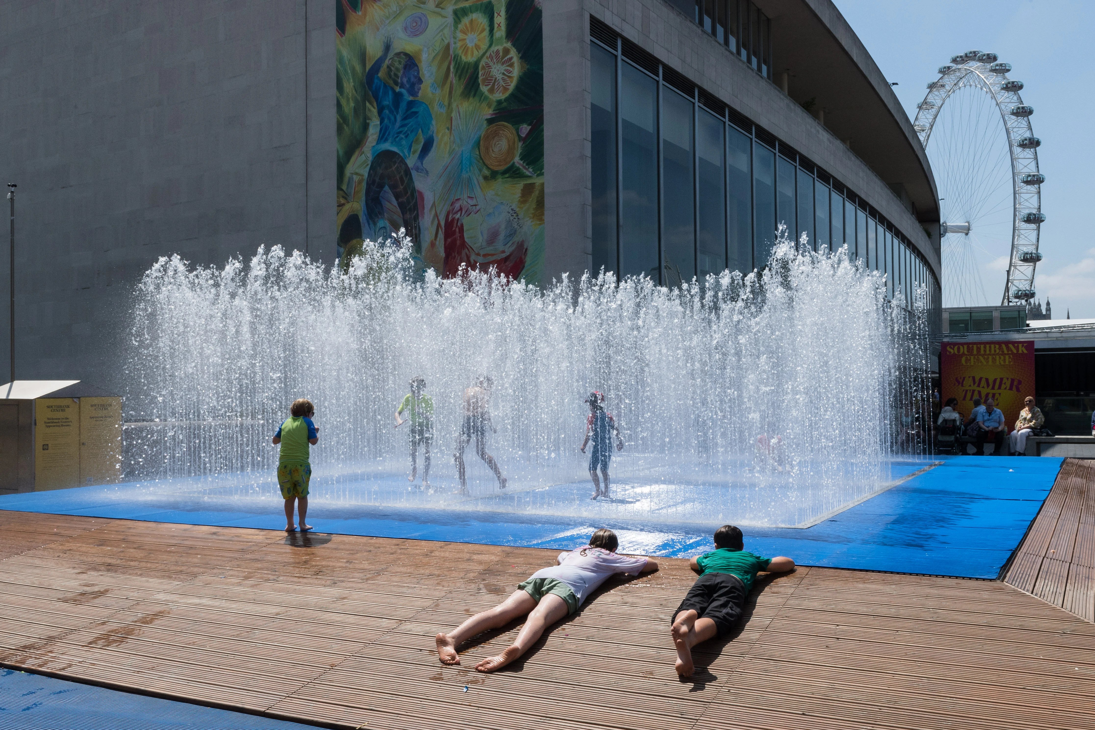 Full list of London schools closing or shutting early due to heatwave