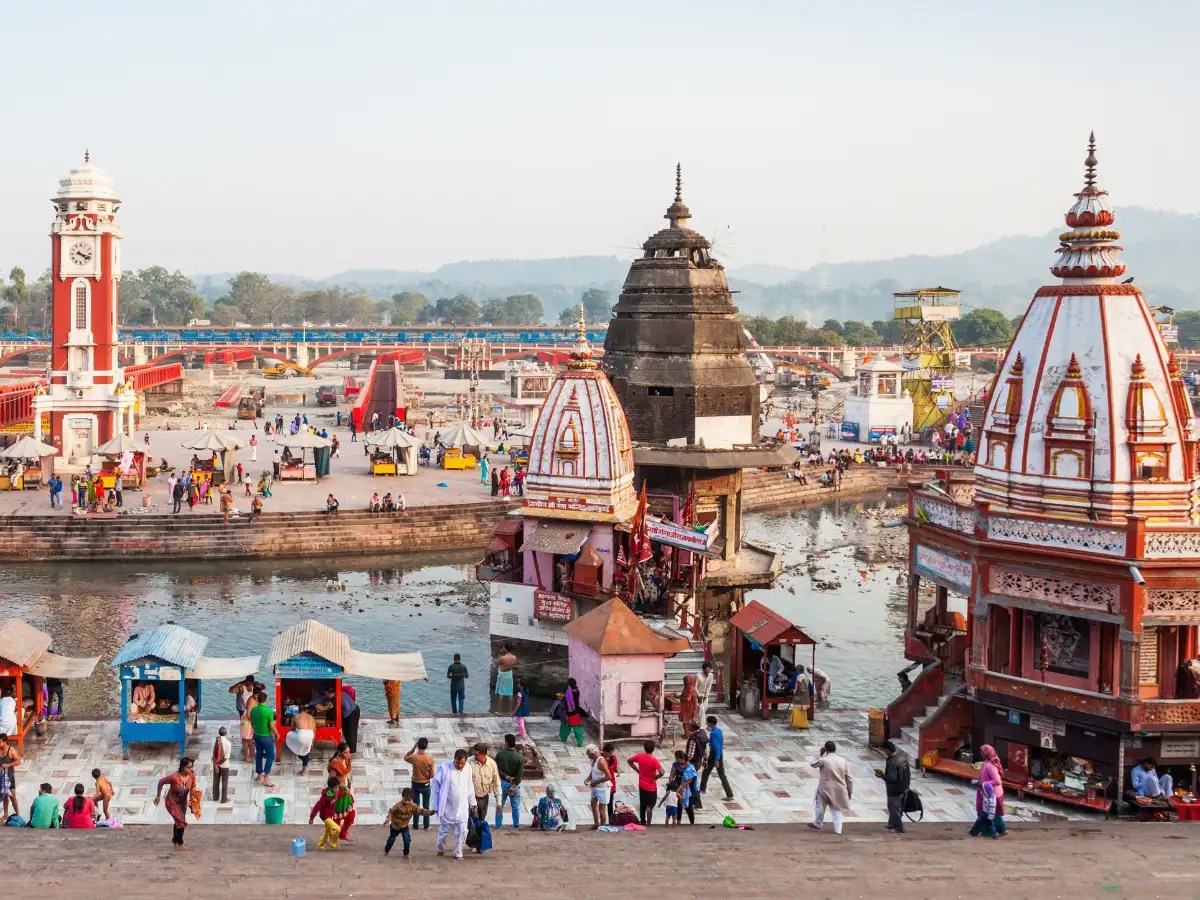 Why one should avoid bathing in sacred rivers after sunset | The Times of India