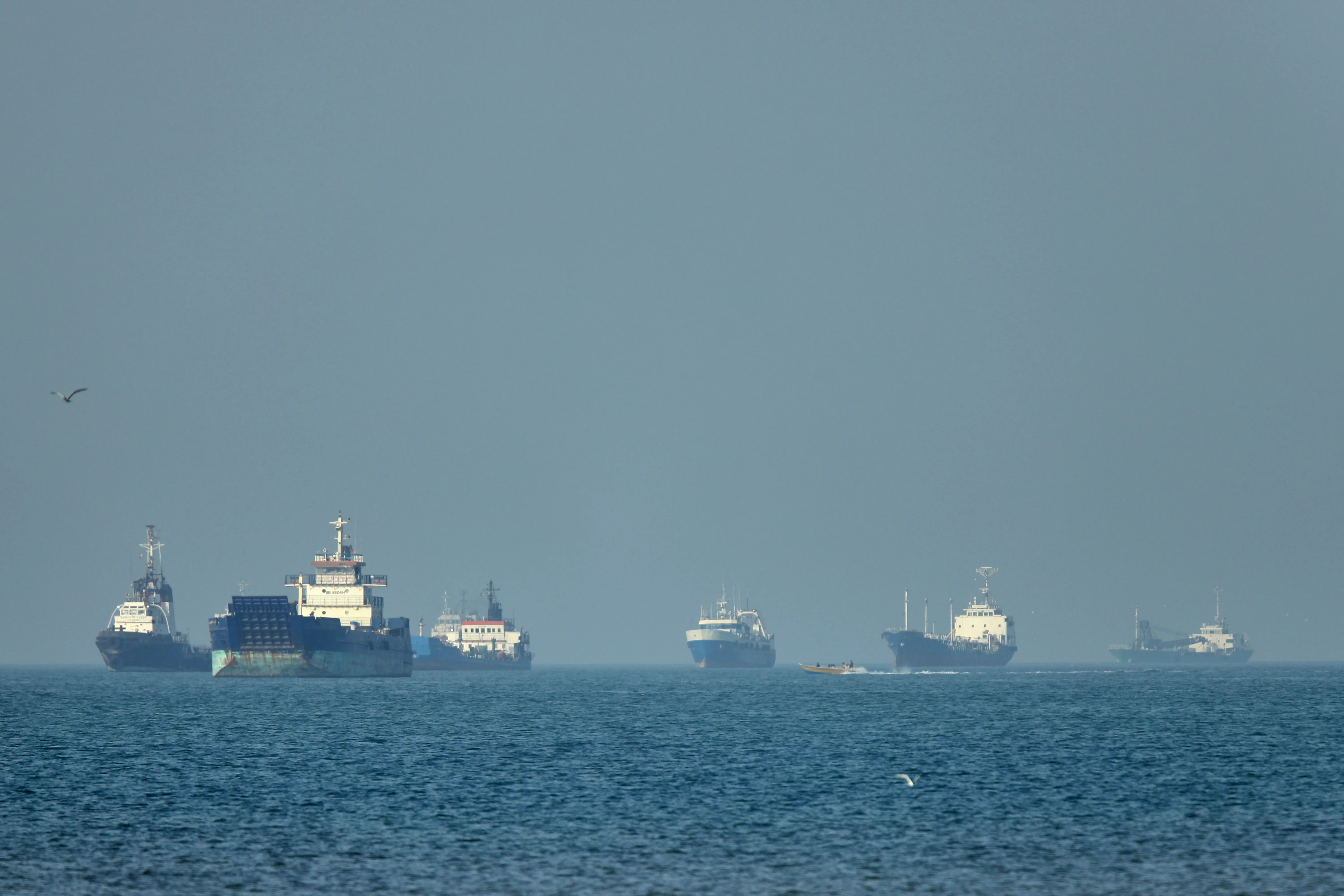 US Says It Fires on and Disables 2 Iranian Tankers Trying to Evade Blockade