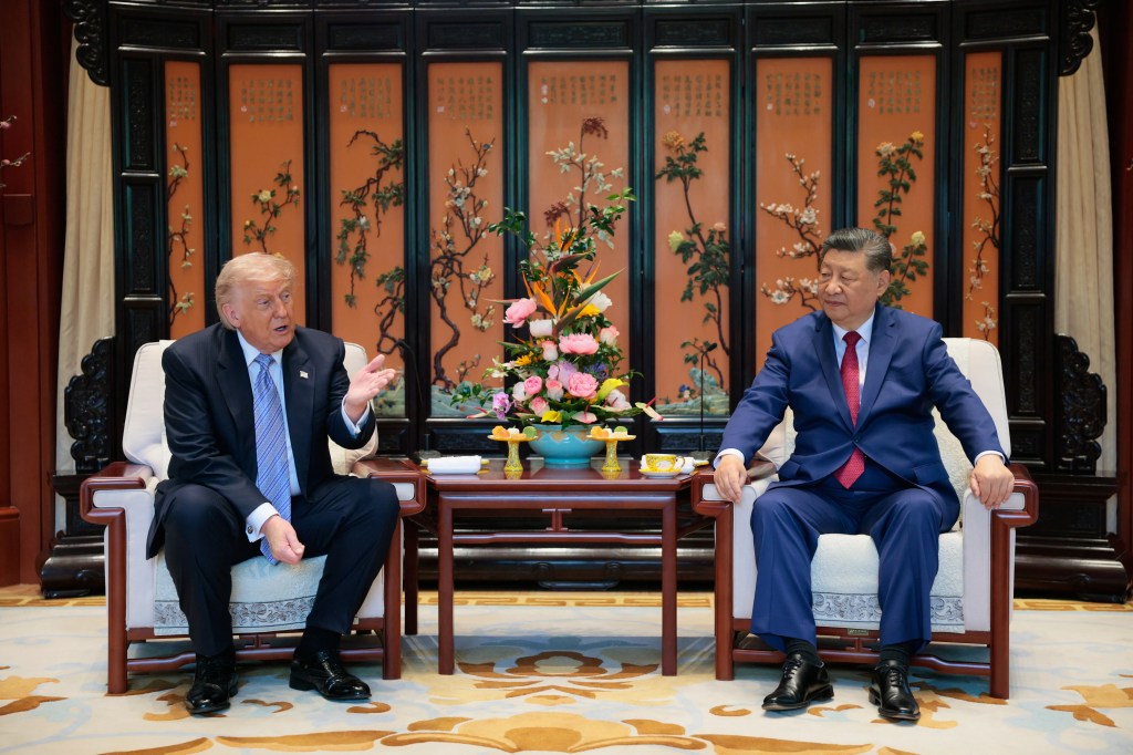 Trump Weighs Taiwan Arms Package After Summit Aimed at Steadying US-China Ties Trump Weighs Taiwan Arms Package After Summit Aimed at Steadying US-China Ties