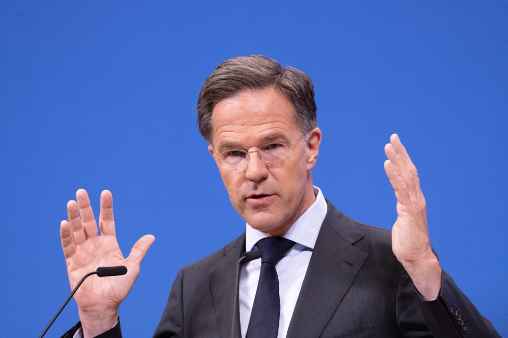 NATO Chief Downplays US Military Cutbacks as Top Commander Makes Backup Plans