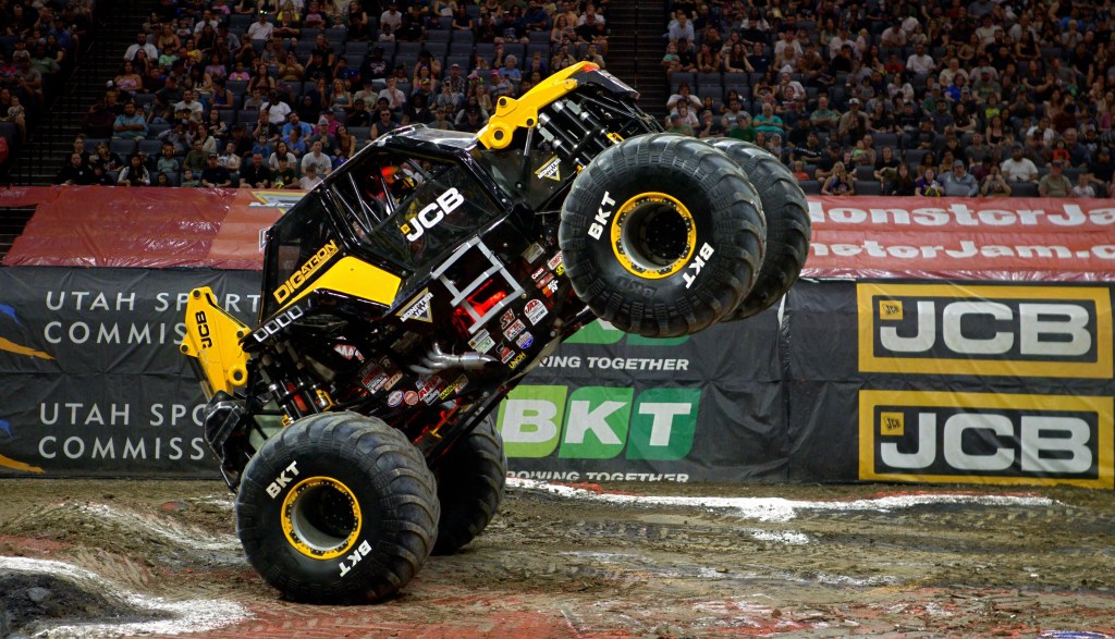 Army Veteran Finds a New Mission at Monster Jam Supporting Fellow Veterans Army Veteran Finds a New Mission at Monster Jam Supporting Fellow Veterans