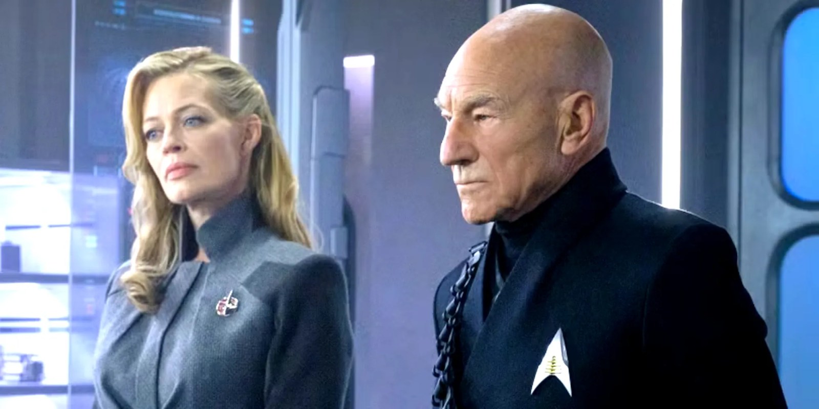 Picard’s Epic TNG & Voyager Crossover Is Underrated Picard’s Epic TNG & Voyager Crossover Is Underrated