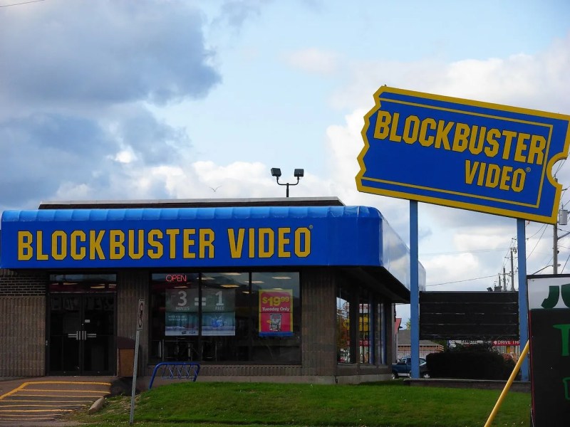 blockbuster before netflix net worth - Ilustrasi 3