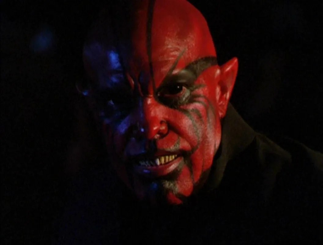 20 Things That Make No Sense About The Original Charmed Charmed cole demon