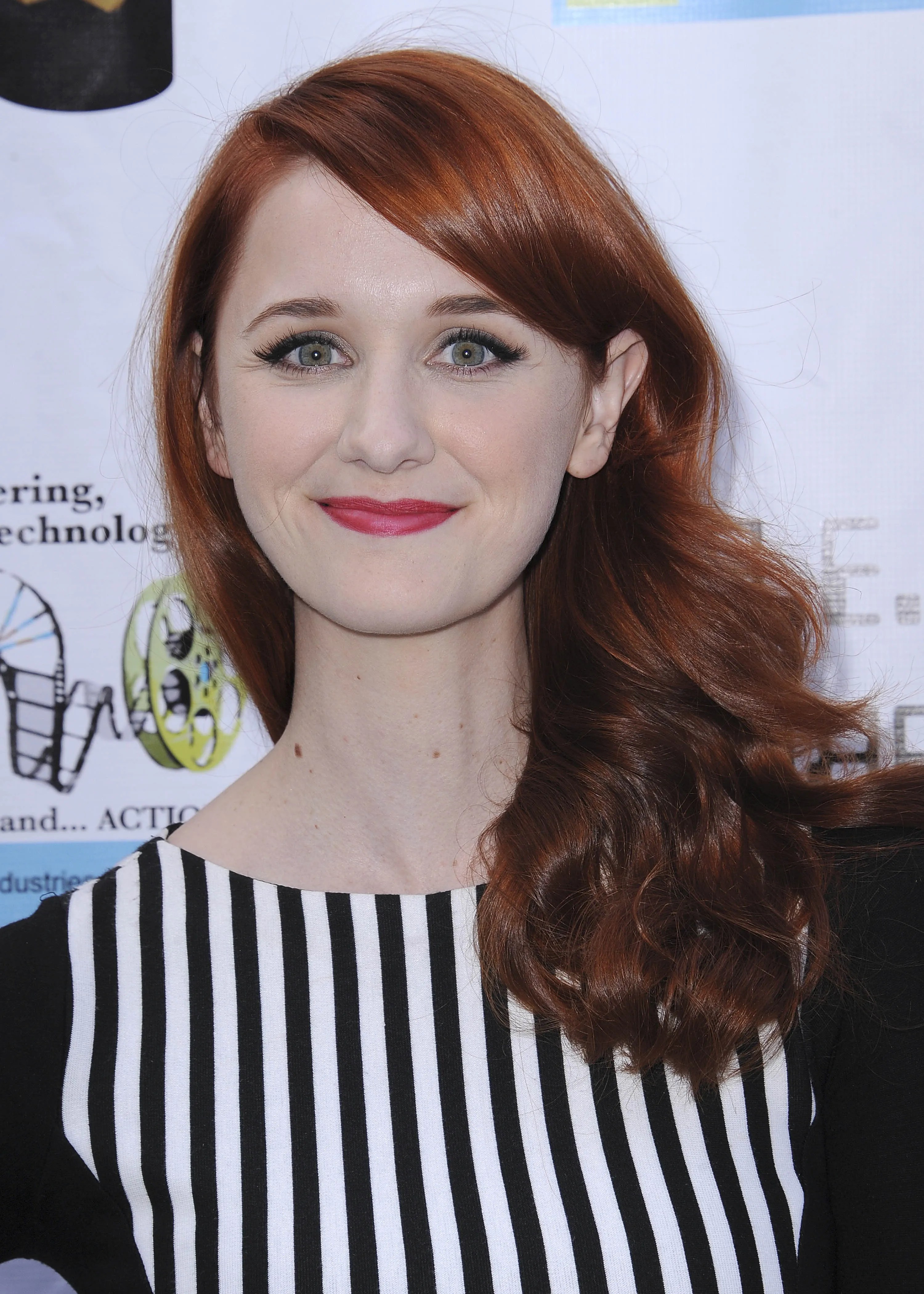 Laura spencer nude pics