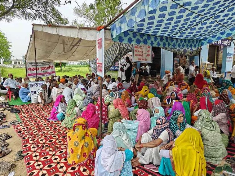 Rewari News: केंद्रीय मंत्री राव इंद्रजीत से नहीं तो किससे करें उम्मीद Latest Haryana News Rewari News: केंद्रीय मंत्री राव इंद्रजीत से नहीं तो किससे करें उम्मीद Latest Haryana News