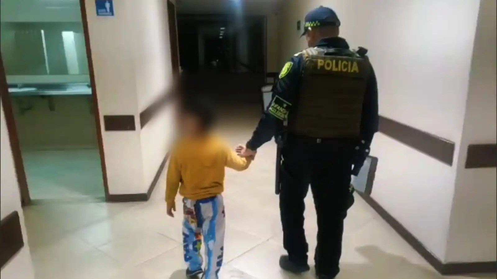 They rescued a five-year-old boy abandoned in a home in San Javier