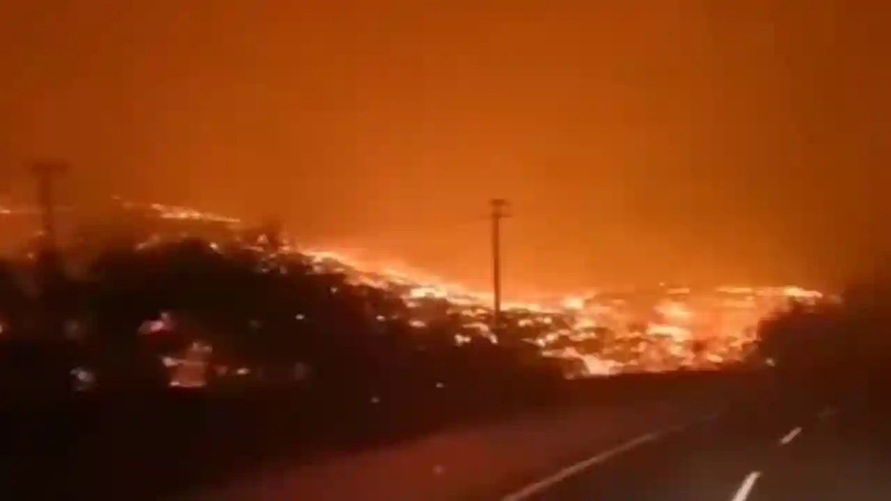Colombia envía poderosa misión para incendio en Chile