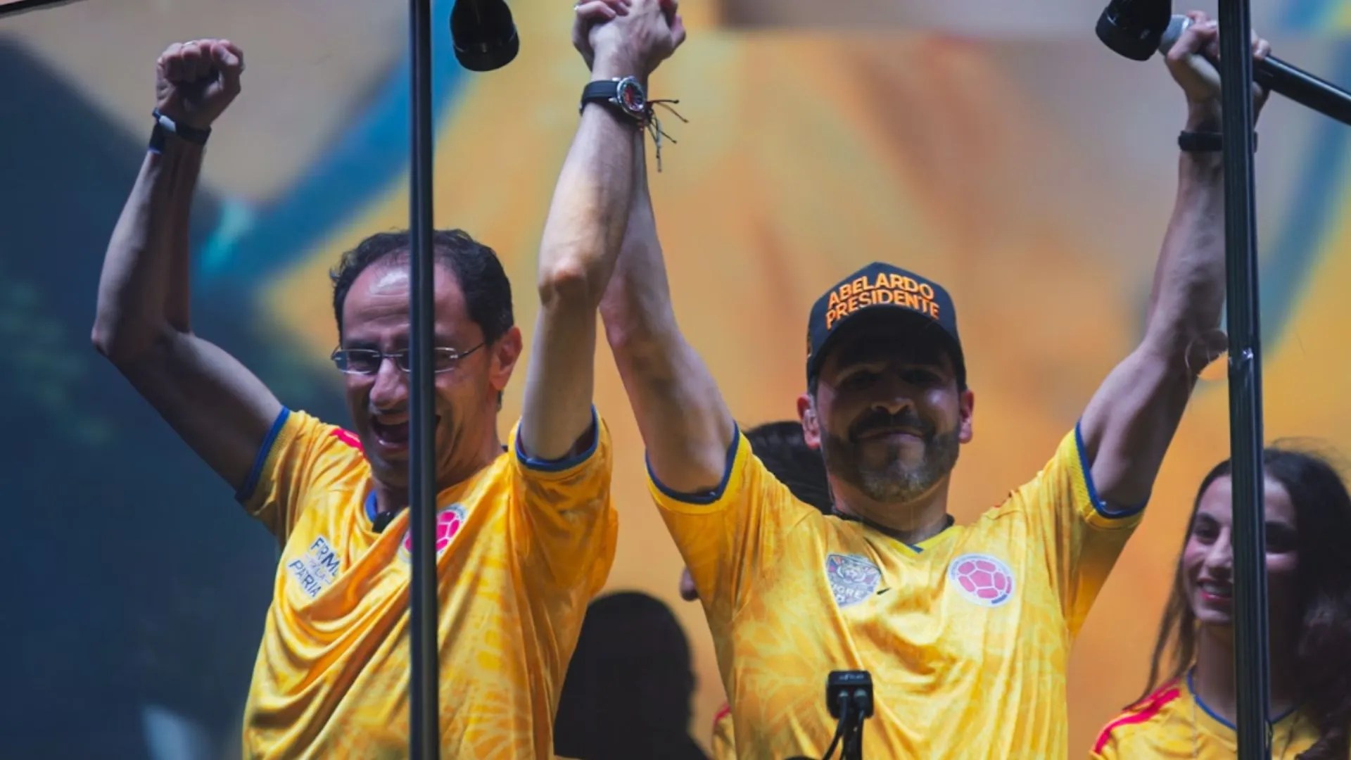 ¡Explosión! Abelardo De La Espriella sacudió Barranquilla con un cierre de campaña masivo 3 ¡Explosión! Abelardo De La Espriella sacudió Barranquilla con multitudinario cierre de campaña