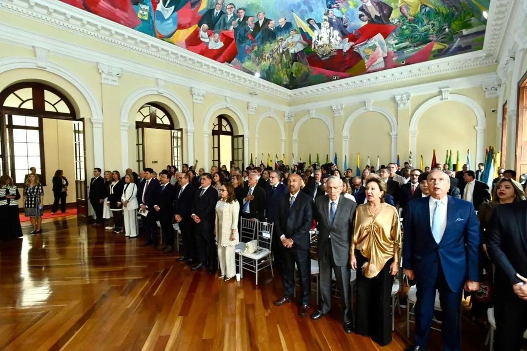 Juan Diego Gómez, el cupo de Antioquia en la inauguración del Salón de Presidentes en el Congreso de la República 3 juandiego1