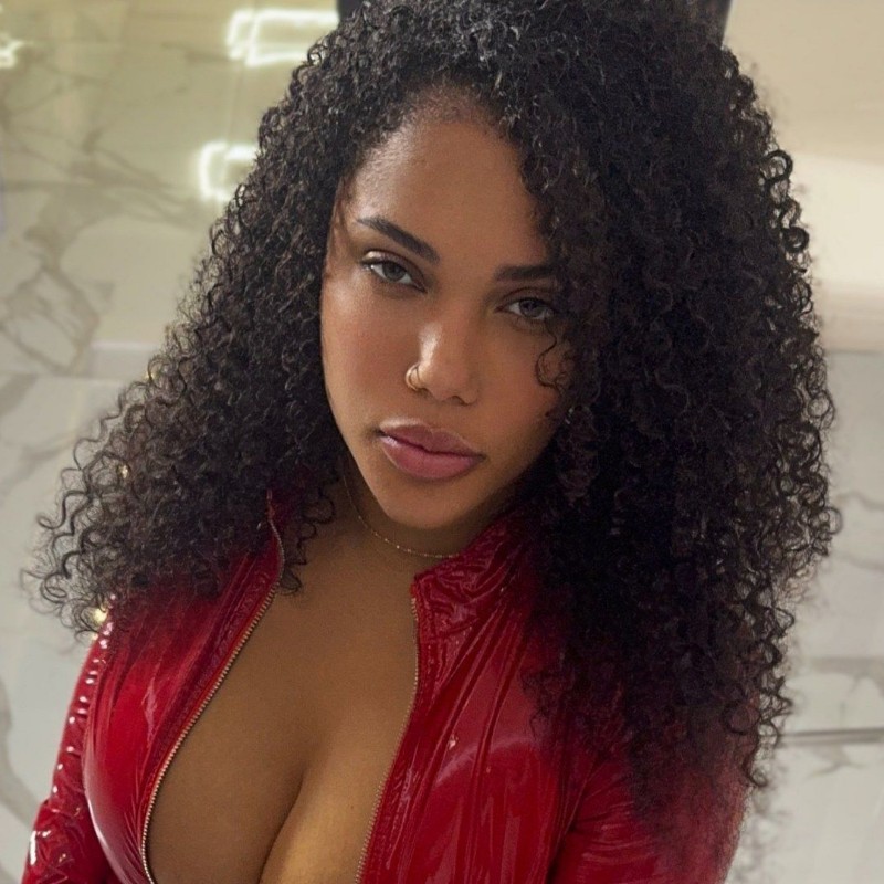 Miss Kixxy (@misskixxy) on Snapchat