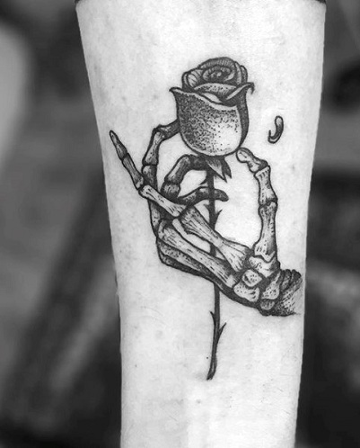 9 Eye-Catching Skeleton Tattoo Designs, Ideas And Meanings 498_x_401_jpg