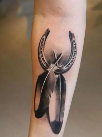 9 Great Western Tattoos Ideas And Designs With Meanings 471_x_350_webp