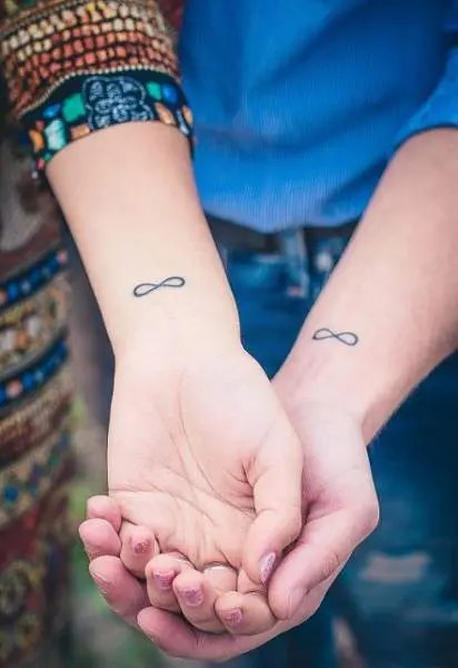 20 Eye-Catching Wrist Tattoo Designs For Men And Women 600_x_412_webp
