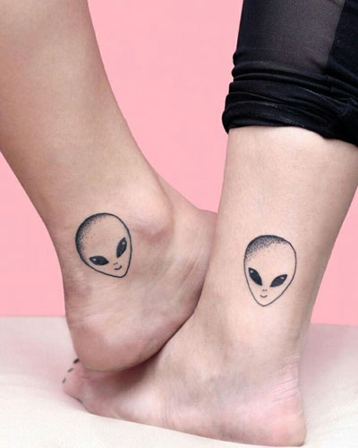 10 Best Alien Tattoo Designs And Ideas | Styles At Life 500_x_400_jpg