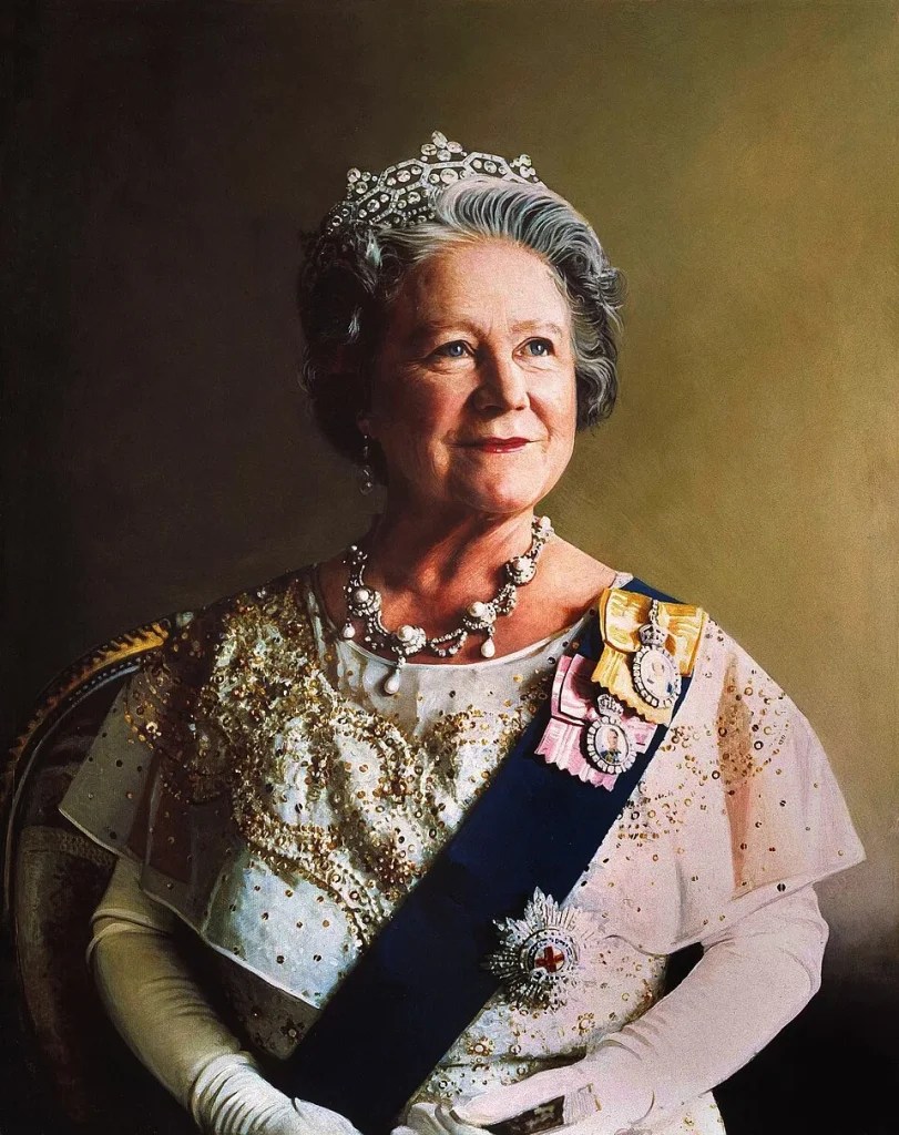- King Charles III was gifted a 0K Rolls-Royce Cullinan Series II by King of Bahrain and it bears an especially personal license plate