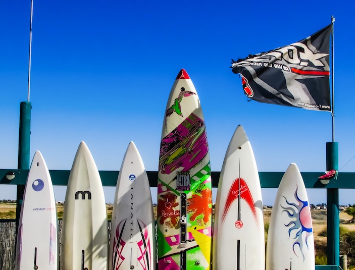 Choisir sa planche de surf en fonction de son niveau
