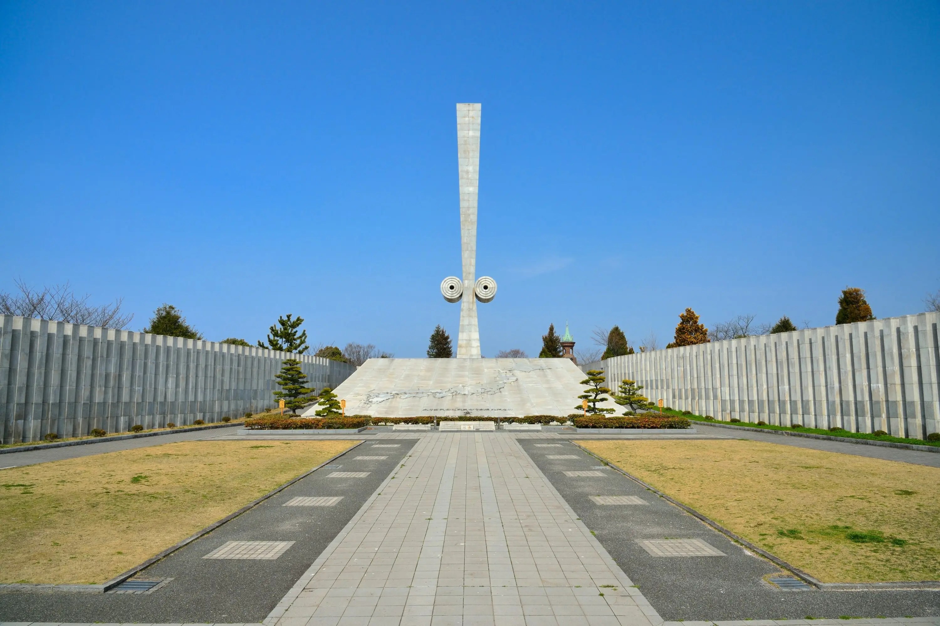 太平洋 戦 全国 戦災 都市 空爆 死没 者 慰霊 塔