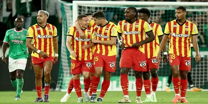 Pertandingan Ligue 1 Lens Kembali Ke Jalur Kemenangan 2-0 Melawan St Etienne