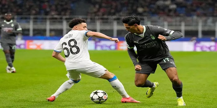 Tijjani Reijnders Bersinar: AC Milan Tundukkan Club Brugge 3-1 di Liga Champions!