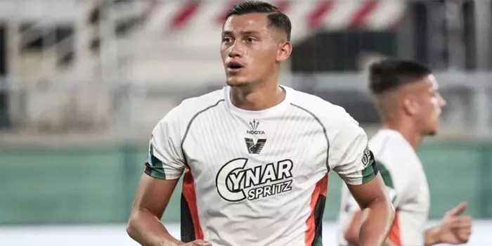 Jay Idzes – Tampil Penuh, Namun Gagal Selamatkan Venezia dari Atalanta