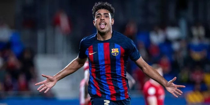 Chadi Riad - Sang Bek Tangguh yang Mengguncang Dunia Sepak Bola ke Crystal Palace!