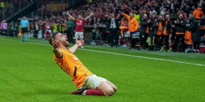 Galatasaray vs Elfsborg, Duel Seru Dengan Skor Akhir 4-3
