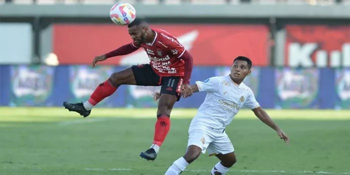 Bali United Bergemuruh, Kemenangan Meyakinkan 3-0 Atas Persis