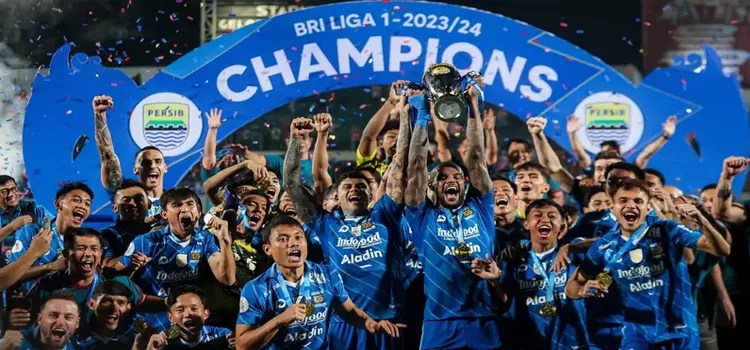 Persib Bandung: Sang Raja Tak Terkalahkan di Liga 1 Hingga Pekan ke-9