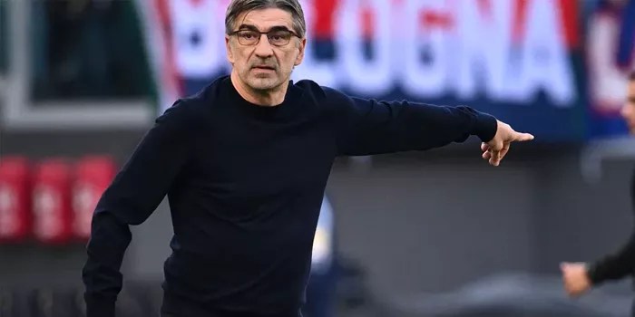 Kepala Roma Ghisolfi Berbicara di Depan Media Setelah Pemecatan Juric 