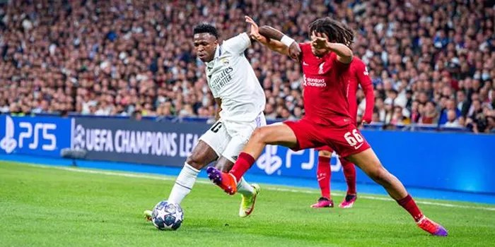 Trent Alexander-Arnold: Bek Kanan Yang Tangguh dari Liverpool