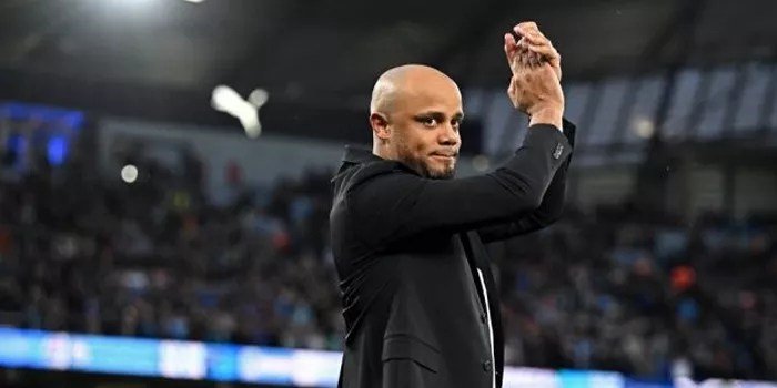 Vincent Kompany: Legenda Manchester City yang Tak Tergantikan