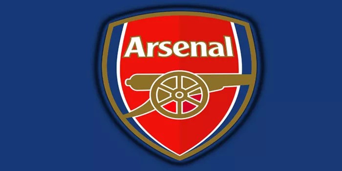 Genoa Pecat Gilardino, Legenda Arsenal Siap Jadi Pelatih Baru
