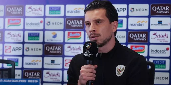 Thom Haye Bela Indonesia Dengan Kaki Terkilir Saat Melawan Arab Saudi