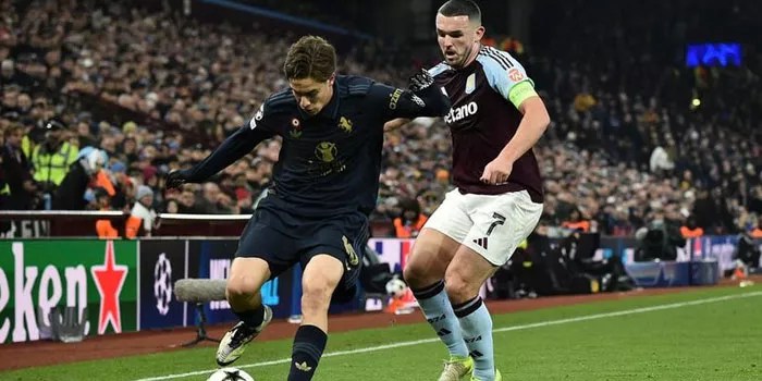 Aston Villa Terpuruk Usai Kalah 0-3 Dari Chelsea di Stamford Bridge