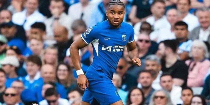 Rumor Christopher Nkunku Balik ke PSG