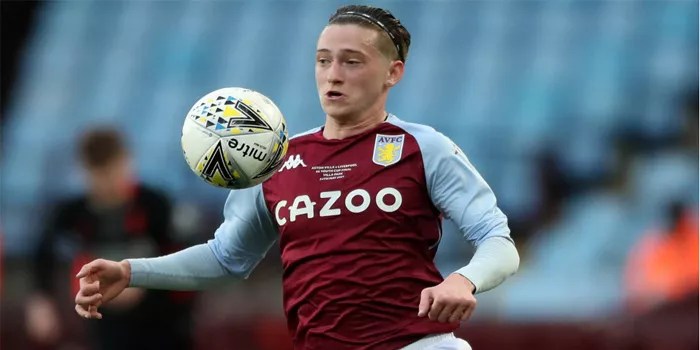 Derby County Mengincar Penyerang Aston Villa Louie Barry