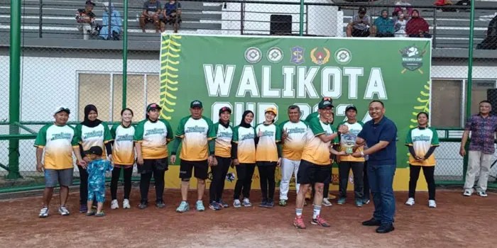 Surabaya Menjuarai Softball dan Slopitch di PORWAPROV Jatim I/2024!
