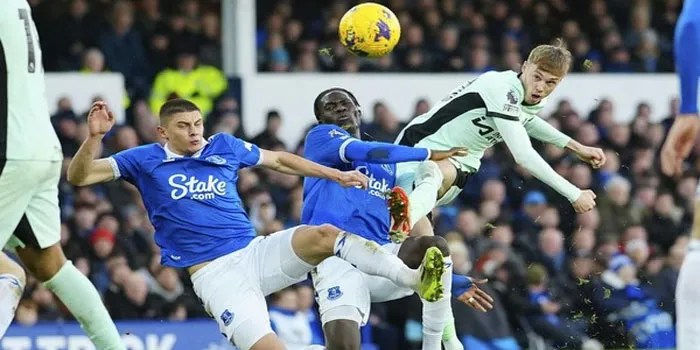 Everton Vs Chelsea Pertandingan yang Berakhir Tanpa Gol