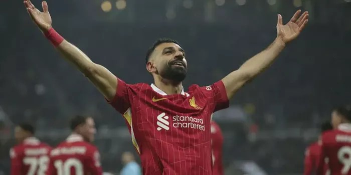 Salah Rayakan Momen Bersejarah Tembus Lima Besar Top Skor Liverpool