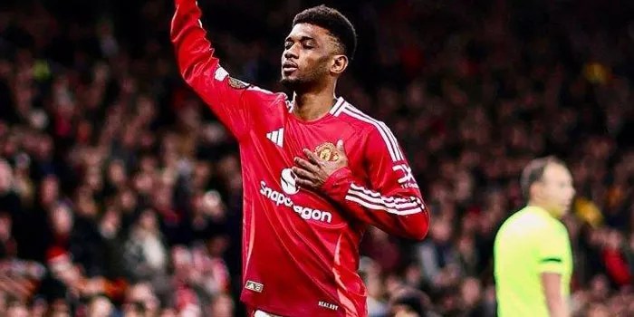 Diallo Menghadapi Kegelapan dengan Sinarnya di Manchester United