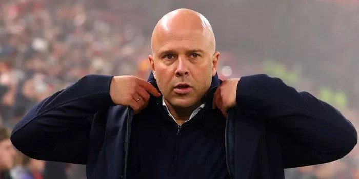 Natal yang Sepi bagi Arne Slot di Tengah Kesibukan Liga Inggris