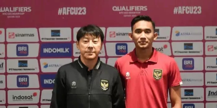 Tiga Pelatih Didepak Akibat Persaingan Ketat di Grup C