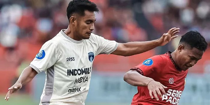 Semen Padang Memetik Kemenangan 2-0 Atas Persita Tangerang